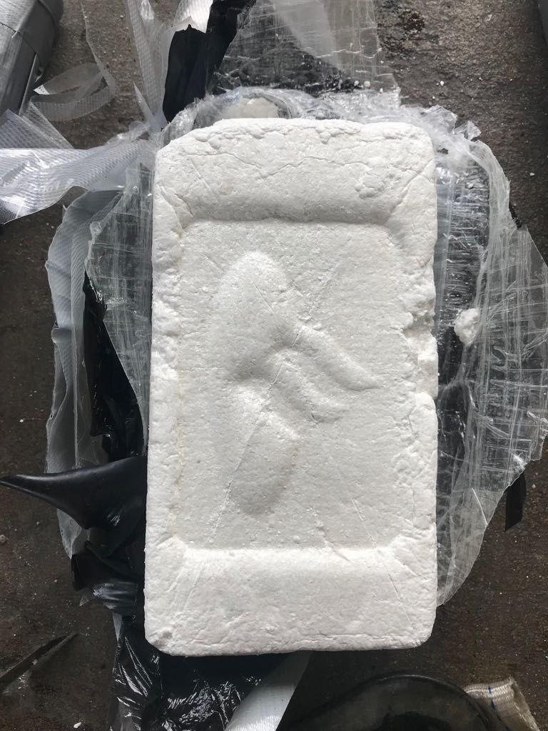 Buzos-de-la-Policía-Antinarcóticos-encontraron-cocaína  Buzos-de-la-Policía-Antinarcóticos-encontraron-cocaína