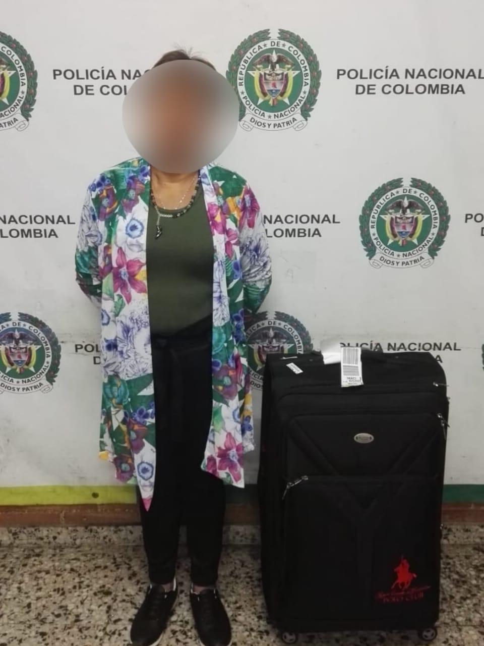 Capturamos-a-diseñadora-de-modas Capturamos-a-diseñadora-de-modas