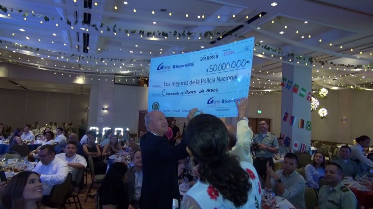 celebracion cafe por un futuro policia valle cafe-por-un-futuro-policia-valle