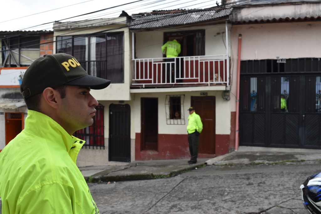 A dos viviendas en Santa Rosa de Cabal les fue aplicada la medida de extinción de dominio estas viviendas habían sido allanadas varias veces