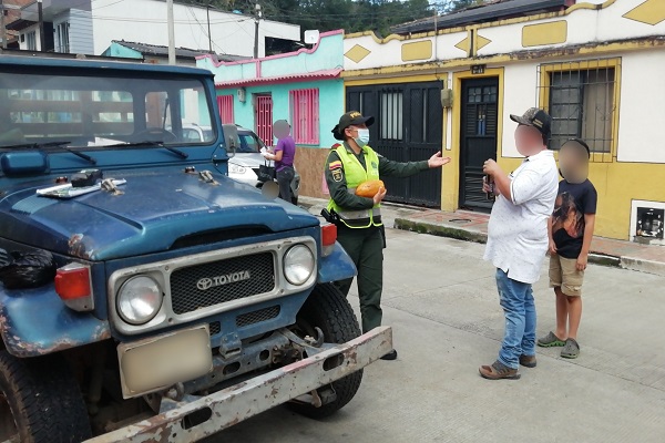 Brindamos charlas de sensibilización para el uso de parqueaderos  Campaña contra el hurto a vehículos