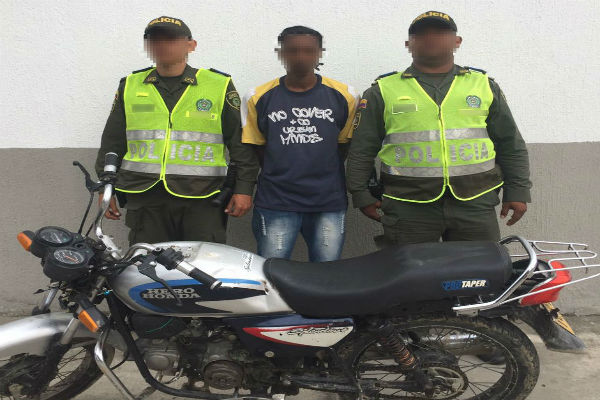 Incrementados los operativos contra el hurto a motocicletas  Capturado-por-hurto-de-motocicletas.