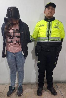 Captura de una mujer en flagrancia por hurto en establecimiento En el marco del despliegue estratégico de convivencia y seguridad ciudadana