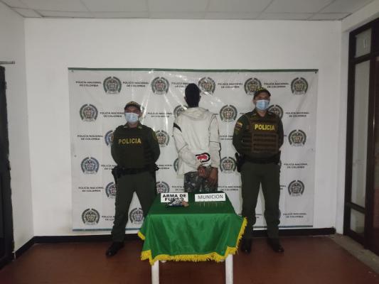 Cuatro personas fueron capturadas en hechos aislados por porte ilegal de armas de fuego capturas por porte ilegal