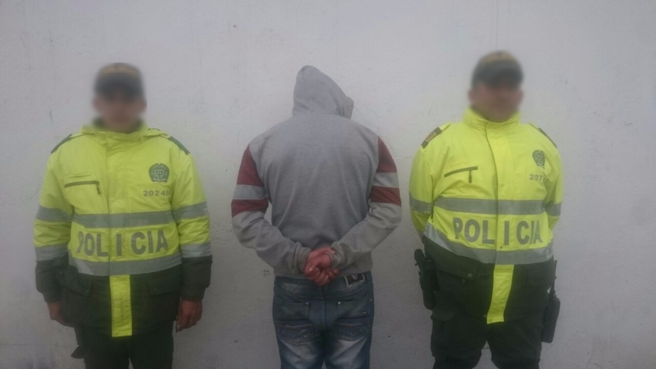 policia-captura-receptacion-tunja.  captura-receptacion-tunja.