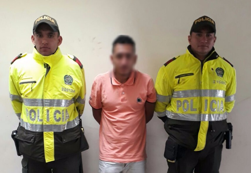 policia-captura-por-trafico-de-estupefacientes-terminal-tunja policia-captura-por-trafico-de-estupefacientes