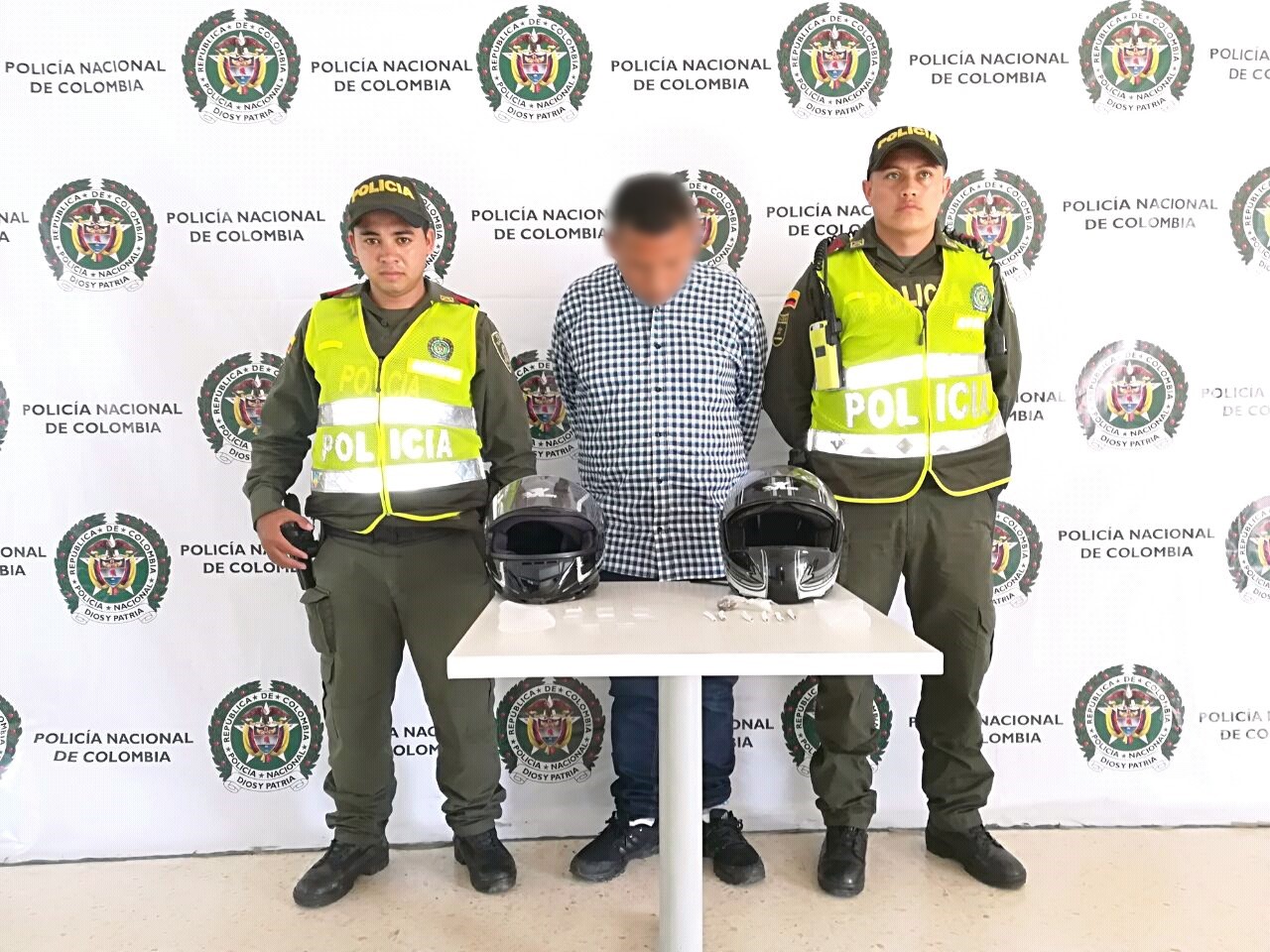 En otro hecho delictivo la policía captura a un sujeto por tráfico de estupefacientes
