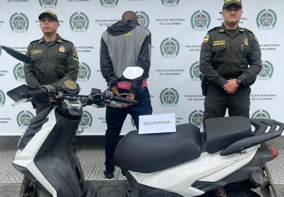 un ciudadano capturado y una motocicleta recuperada Un hombre fue capturado por receptación