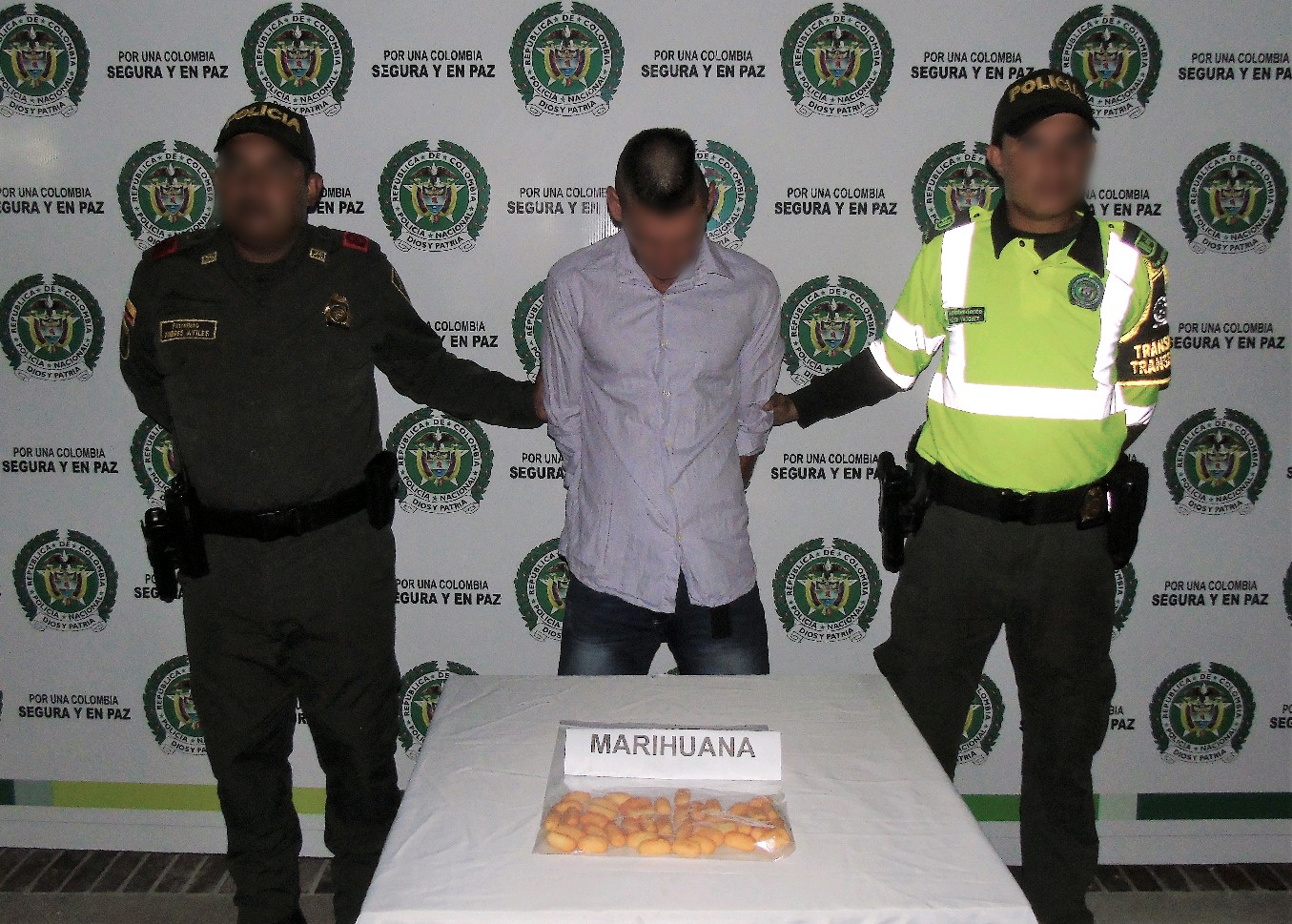 Lo capturamos con alucinógenos ingeridos capturado-con-capsulas-ingeridas-de-marihuana