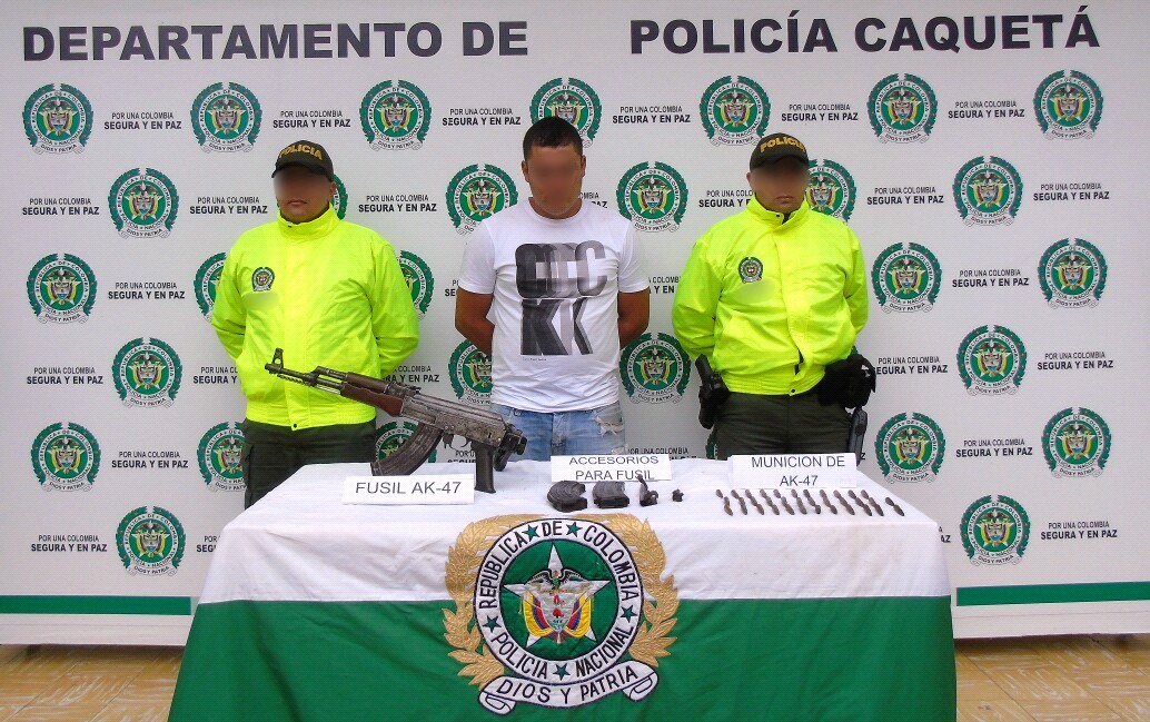 Capturamos hombre con fusil AK-47 capturado-con-fusil-ak-47-y-municion