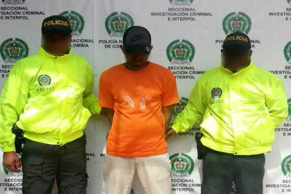 Capturamos a "el gringo", presunto responsable de atentar con una granada contra el CAI Pozón Capturado-el-gringo-por-atentado-con-granada-al-CAI-Pozón