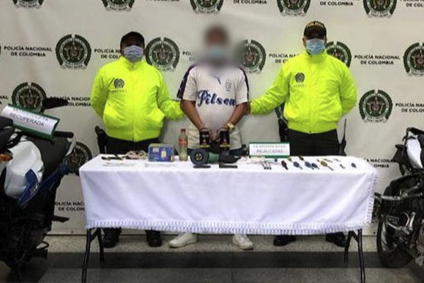 Desmantelado en Medellín taller donde regrababan motocicletas 