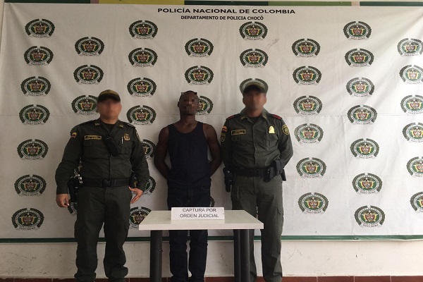 Mediante solicitud de antecedentes capturamos sujeto con orden judicial por hurto agravado.  Mediante-solicitud-de-antecedentes-capturamos-sujeto-con-orden-judicial-por-hurto-agravado.