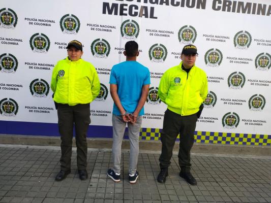 Protección de la niñez y la adolescencia Protección de la niñez y la adolescencia