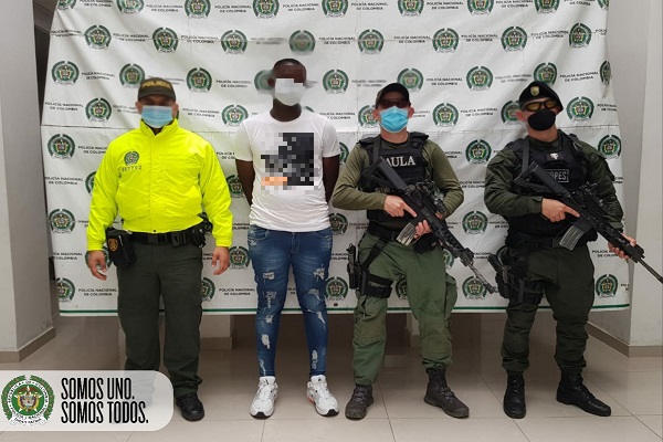 Capturamos a un hombre presunto cabecilla zonal del grupo delincuencial “los mexicanos” Capturamos-a-“Cristian-muelas”-cabecilla-zonal-del-grupo-delincuencial-“los-mexicanos”.