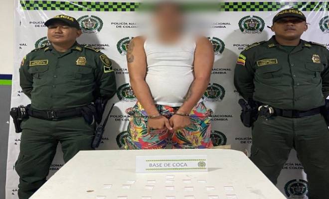 Durante los procedimientos, fueron incautadas más de 600 dosis de alucinógenos que saldrán de las calles.