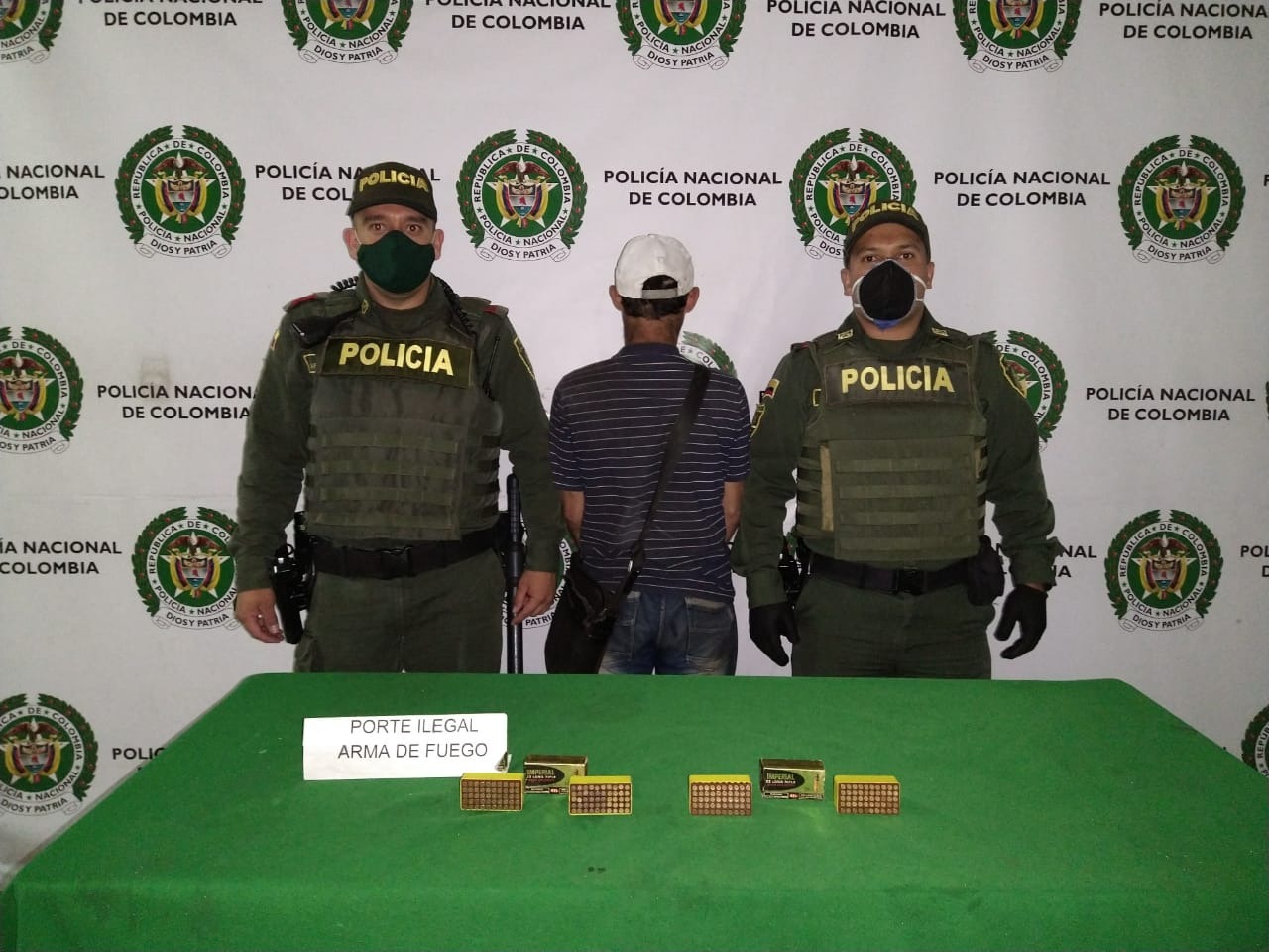 Capturamos un hombre por el delito de fabricación, tráfico y porte de armas de fuego o municiones Capturamos un hombre en las últimas horas por el delito de estupefacientes