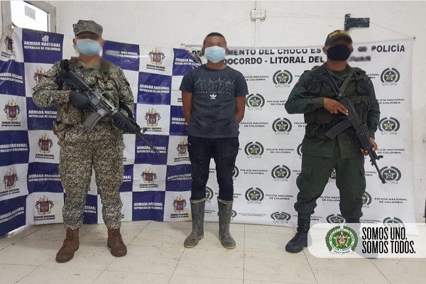 un sujeto capturado por hurto un sujeto capturado por hurto