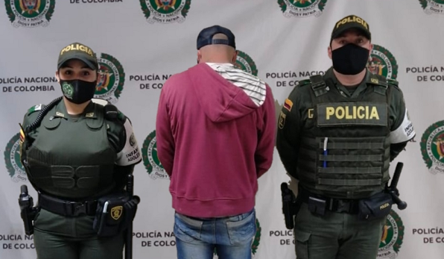 Acciones de control permitieron la captura de un hombre que queria generar lastima con un bebe en brazos.