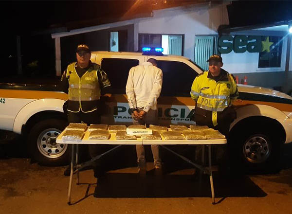 En una maleta estaba oculto el estupefaciente capturado venezolano con marihuana