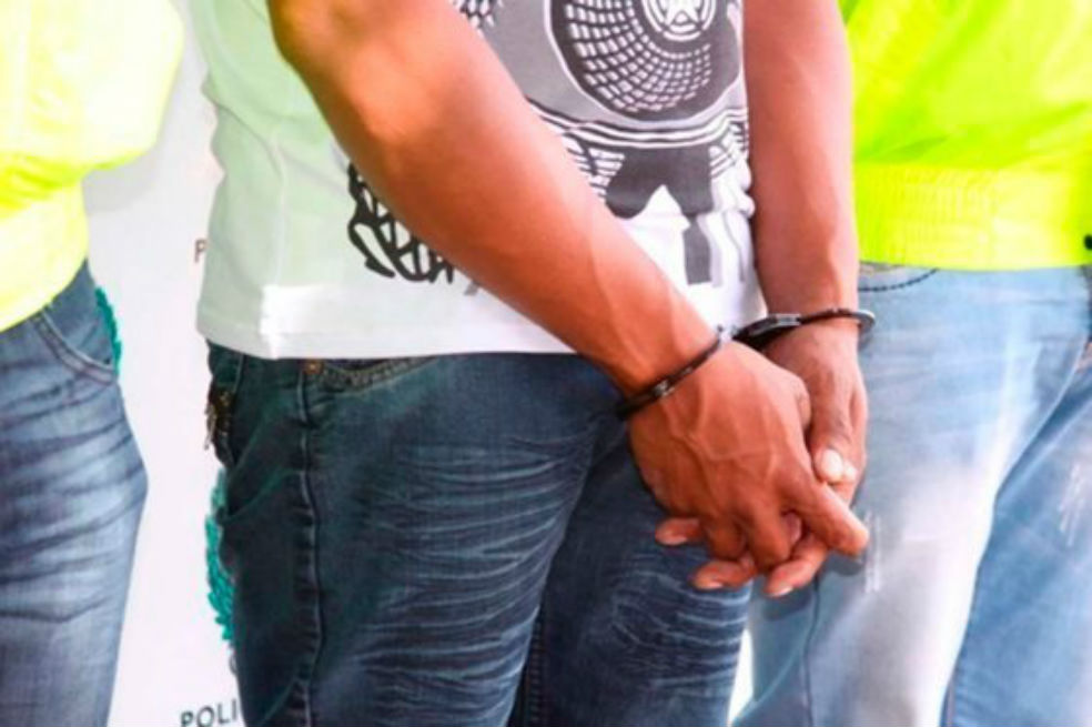 Patrullajes constantes dejan resultados importantes en la lucha contra la delincuencia  capturados-por-el-delito-de-hurto