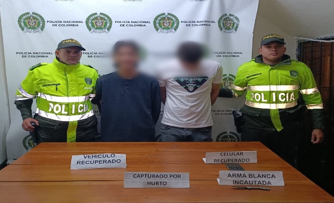 Adolescente de 17 años y dos hombres fueron capturados por el delito de hurto en Copacabana  Dos personas capturadas por el delito de hurto