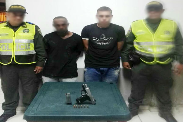 Continuamos desplegando la estrategia #PactoPorLaVida  Capturados-por-porte-ilegal-de-armas-el-Cole-y-El-Paisa