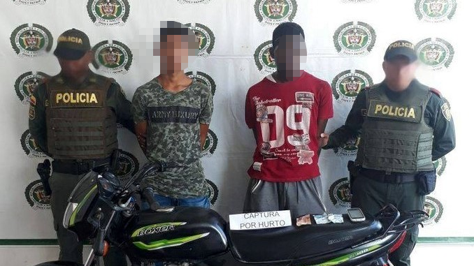 Capturados-en-flagrancia-por-hurto-de-celular. 