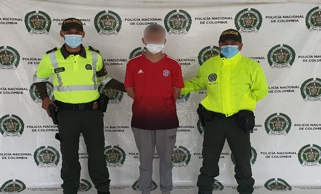 fabricaban y comercializaban drogas sintéticas  Capturados mediante allanamiento