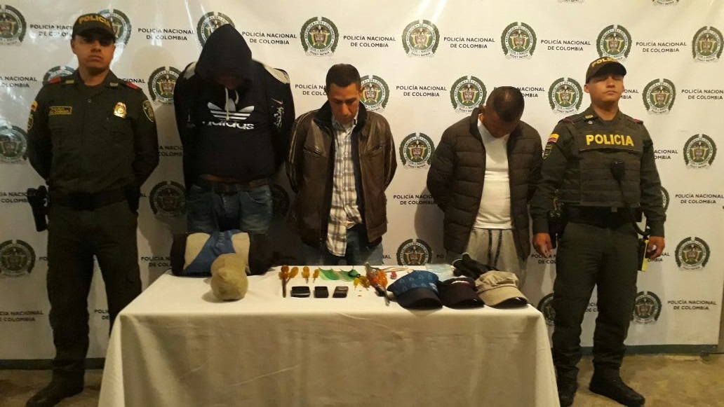 Capturados tres hombres luego de hurtar en una residencia Policía Nacional invita a la ciudadanía a implementar medidas de seguridad en sus residencias