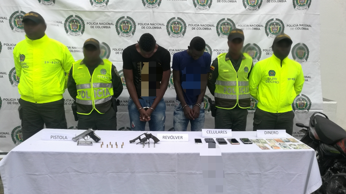 Capturamos a dos presuntos asaltantes en la vía Quibdó-Yuto Capturados-dos-presuntos-asaltantes-en- la-vía-Quibdó-Yuto