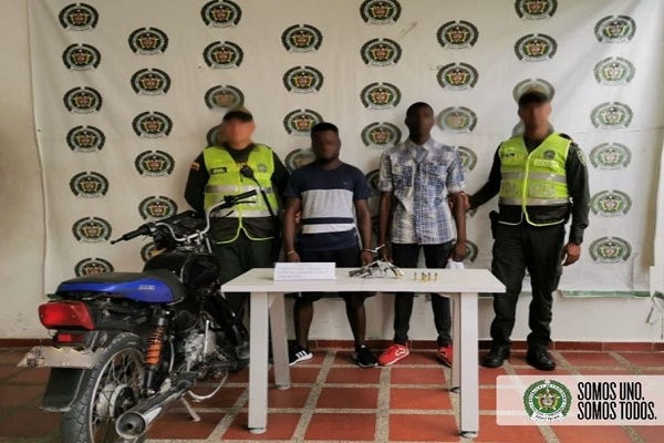 Capturados por porte ilegal y hurto en diferentes sectores de Quibdó. Capturados-por-porte-ilegal-y-hurto-en-diferentes-sectores-de-Quibdó.