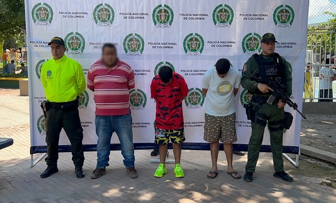 Alias 'Diomedes, El Paisa y  Pitufo' Alias 'Diomedes, El Paisa y  Pitufo'