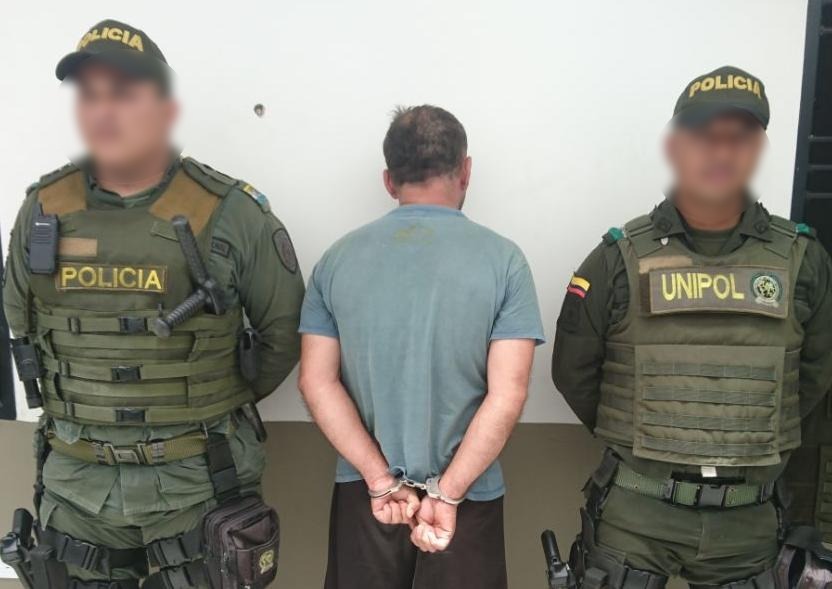 Gracias-a-una-oportuna-denuncia-de-la-comunidad-fue-capturada-esta-persona 