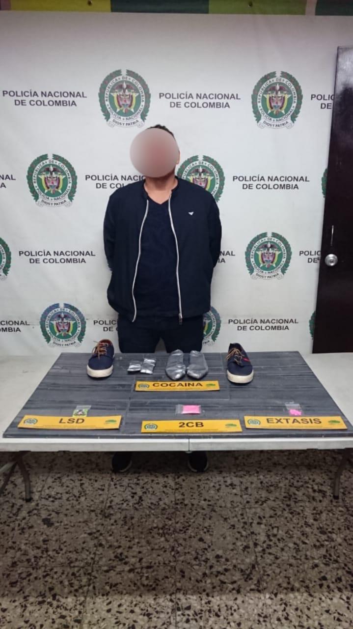 Capturamos-a-una-ciudadana-de-nacionalidad-española-y-su-compañero Capturamos-a-una-ciudadana-de-nacionalidad-española-y-su-compañero