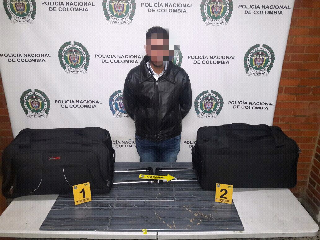 Capturamos-a-un-venezolano-con-cocaína-en-el-Aeropuerto-el-Dorado  Capturamos-a-un-venezolano-con-cocaína-en-el-Aeropuerto-el-Dorado