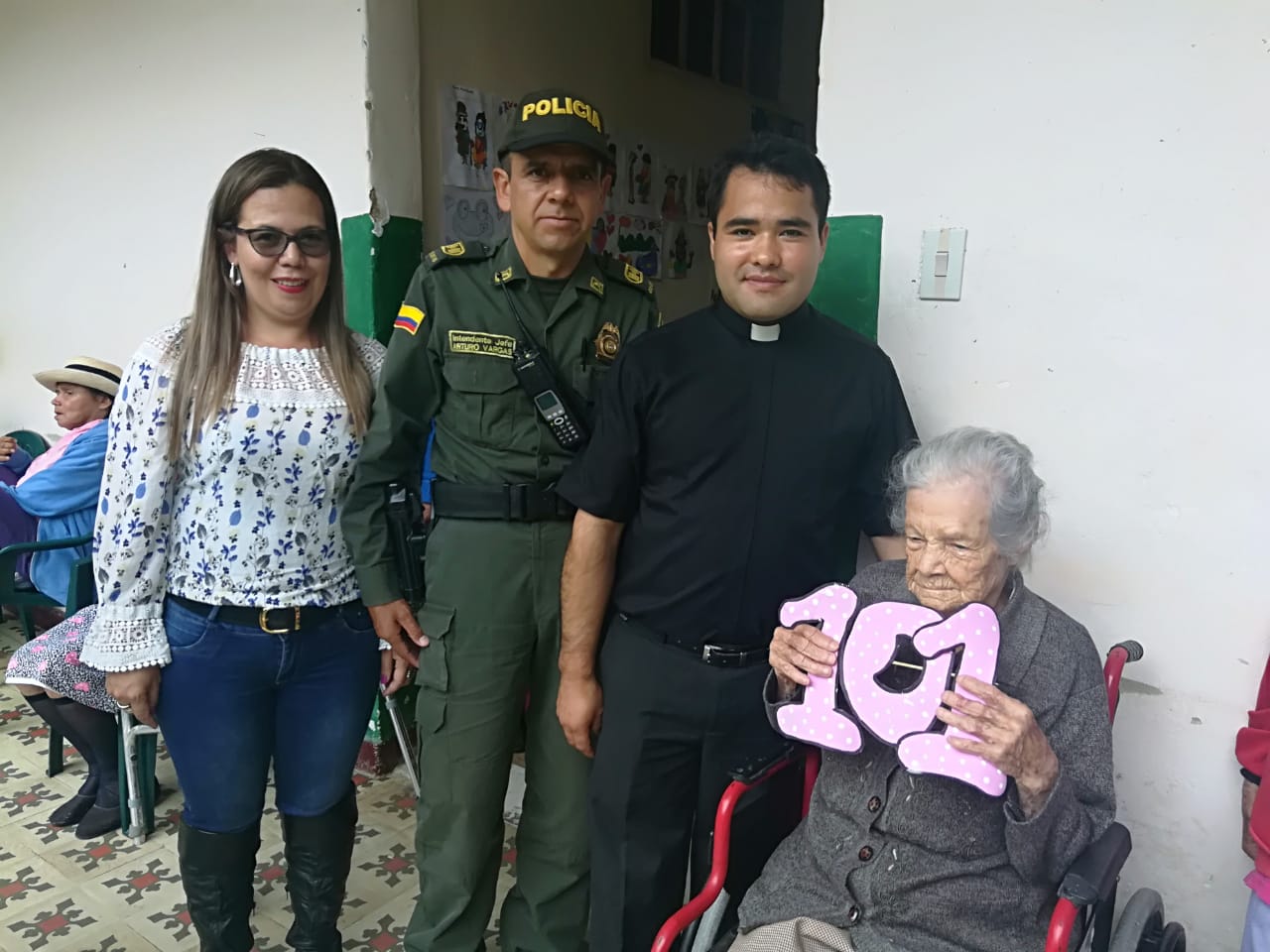 Celebramos los 101 años de la abuela Benedicta Celebramos los 101 años de la abuela Benedicta