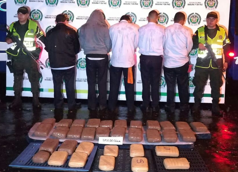 cinco-capturados-con-46-kilos-de-base-de-coca