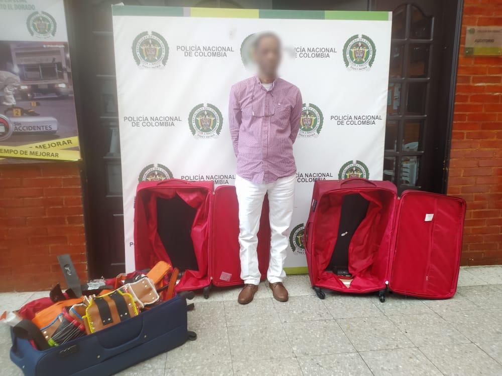 Cinco-personas-capturadas-con-drogas-ilícitas  Cinco-personas-capturadas-con-drogas-ilícitas