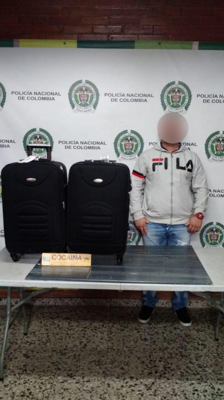 Capturamos-cinco-profesionales-llevando-cocaína-a-España Capturamos-cinco-profesionales-llevando-cocaína-a-España