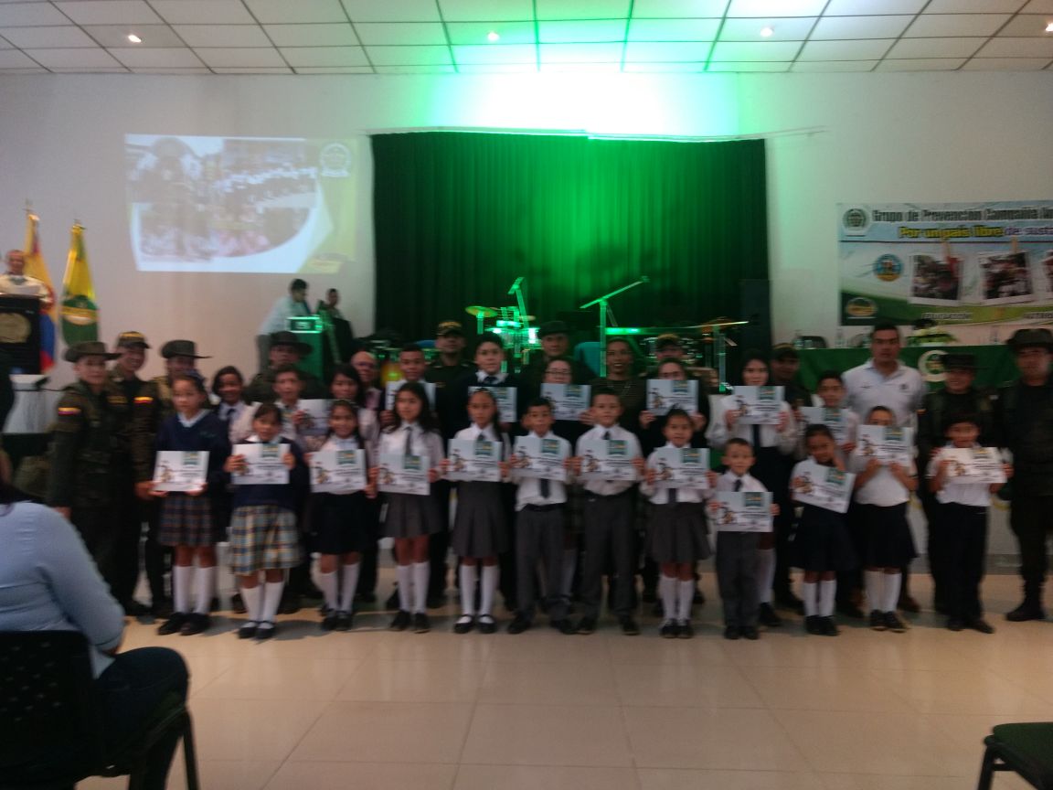 El señor-Director-de-Antinarcóticos-clausura-el-programa-de-prevención  El señor-Director-de-Antinarcóticos-clausura-el-programa-de-prevención