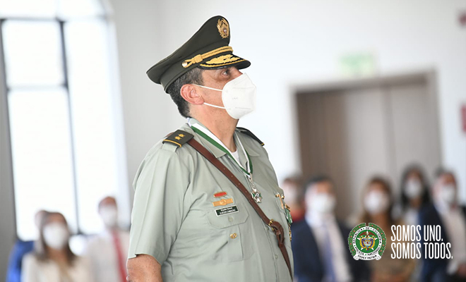 comandante región seis de policía