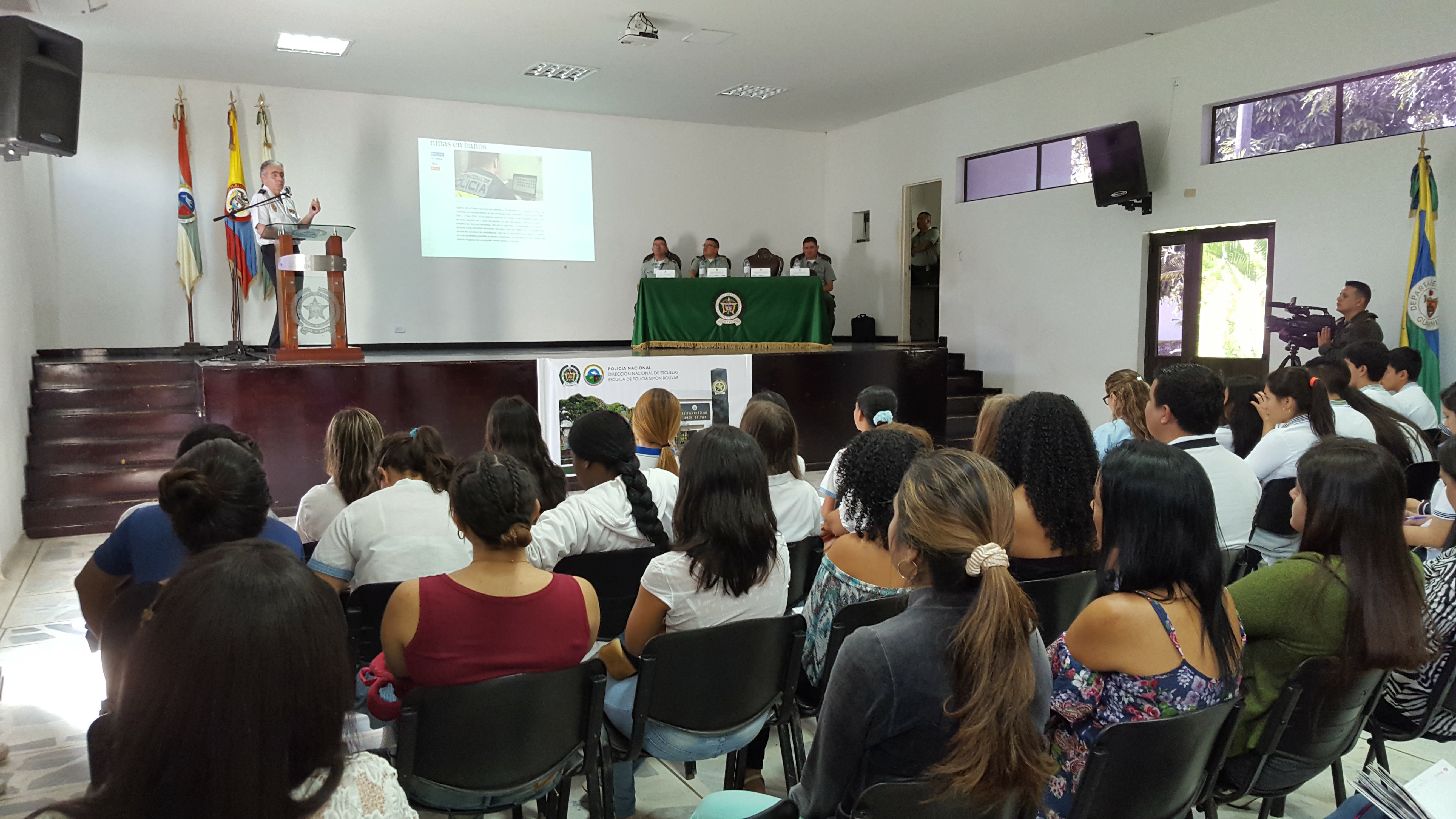 FORO INTERNACIONAL “PROSTITUCIÓN INFANTIL EN LAS REDES SOCIALES” FORO INTERNACIONAL “PROSTITUCIÓN INFANTIL EN LAS REDES SOCIALES”