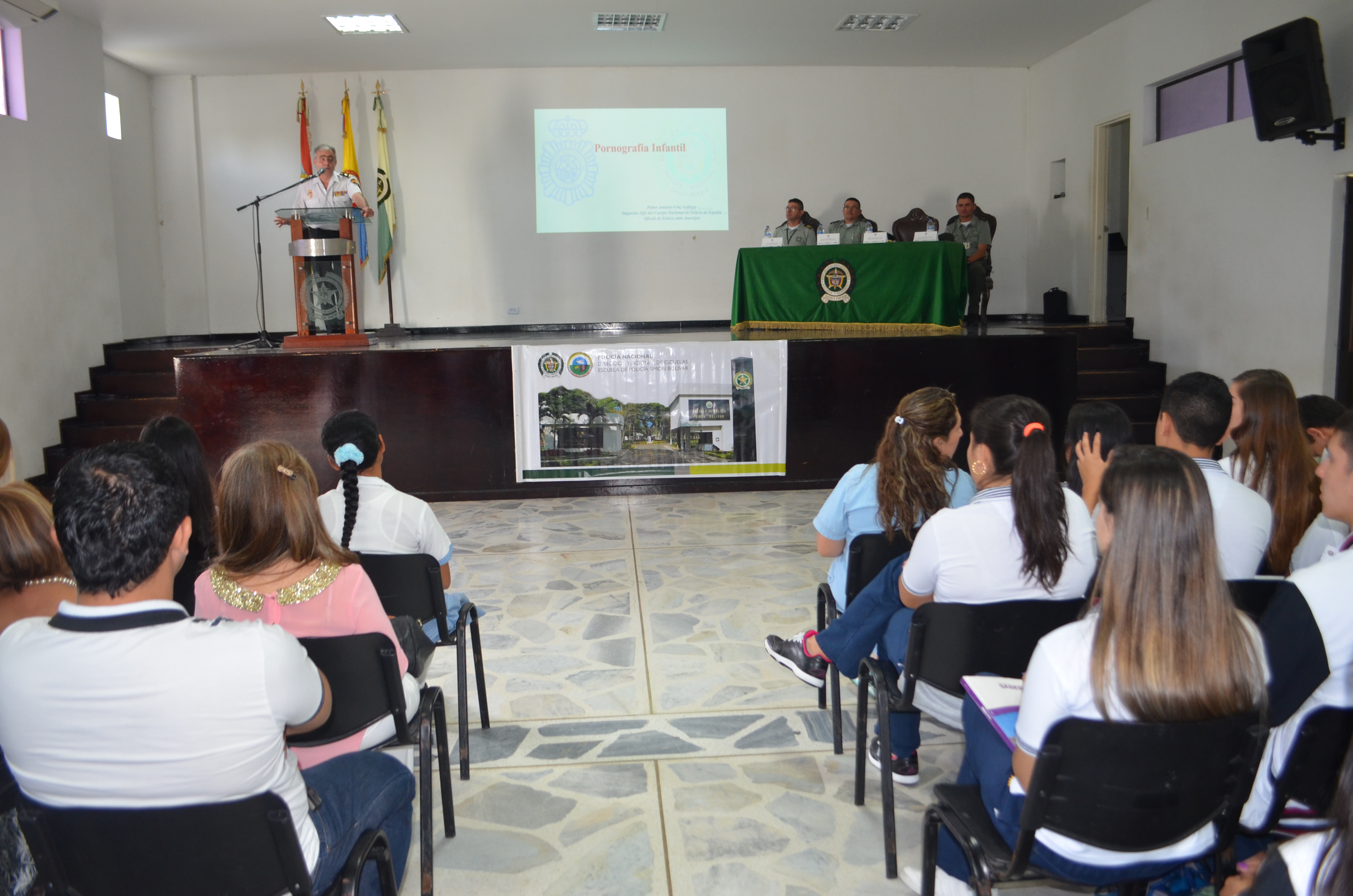 FORO INTERNACIONAL “PROSTITUCIÓN INFANTIL EN LAS REDES SOCIALES” FORO INTERNACIONAL “PROSTITUCIÓN INFANTIL EN LAS REDES SOCIALES”