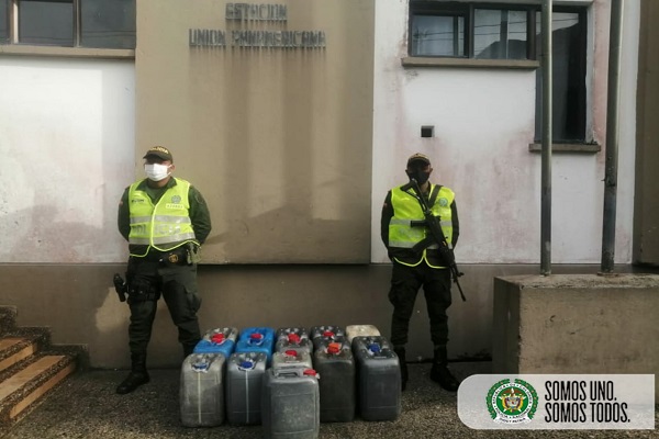 Continuamos arremetida contra el transporte ilegal de hidrocarburos en el Chocó Continuamos-arremetida-contra-el-transporte-ilegal-de-hidrocarburos-en-el-Chocó