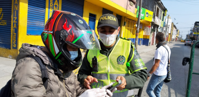 lo invitamos a atender el llamado de las autoridades  controles en Manizales