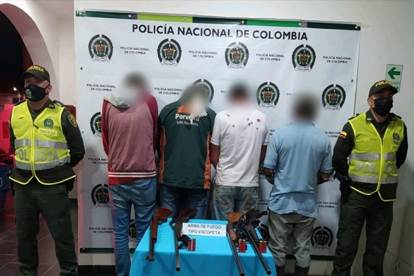 cuatro-capturados-con-igual-numero-de-armas-de-fuego-en-san-clemente cuatro-capturados-con-igual-numero-de-armas-de-fuego-en-san-clemente