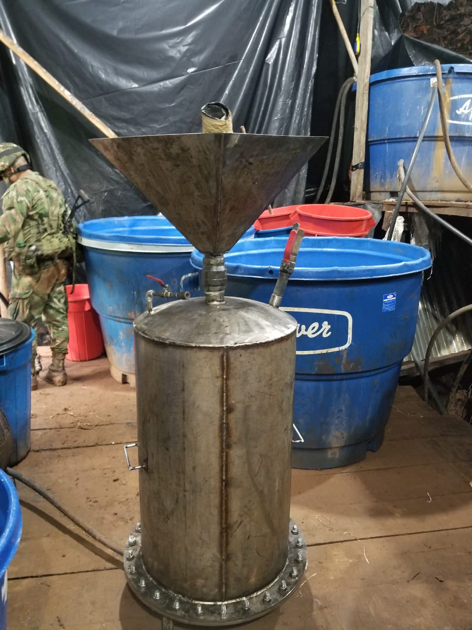 Destruimos-gigantesco-laboratorio-con-capacidad-de-producir-400-kilos-de-cocaína-a-la-semana Destruimos-gigantesco-laboratorio-con-capacidad-de-producir-400-kilos-de-cocaína-a-la-semana