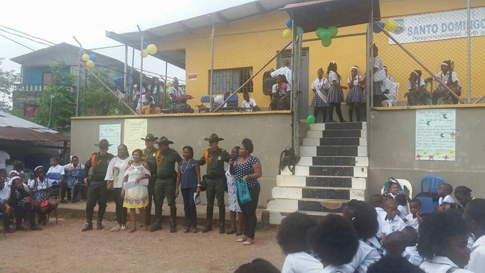 Con obras de teatro, poesía y cantos celebramos el día del idioma Con-obras-de-teatro,-poesía-y-cantos-celebramos-el-día-del-idioma