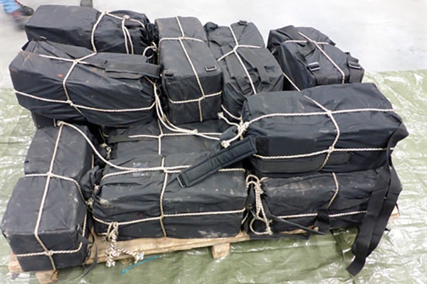 Operaciones en América y Europa dejan la incautación de casi cinco toneladas de cocaína Operaciones en América y Europa dejan la incautación de casi cinco toneladas de cocaína